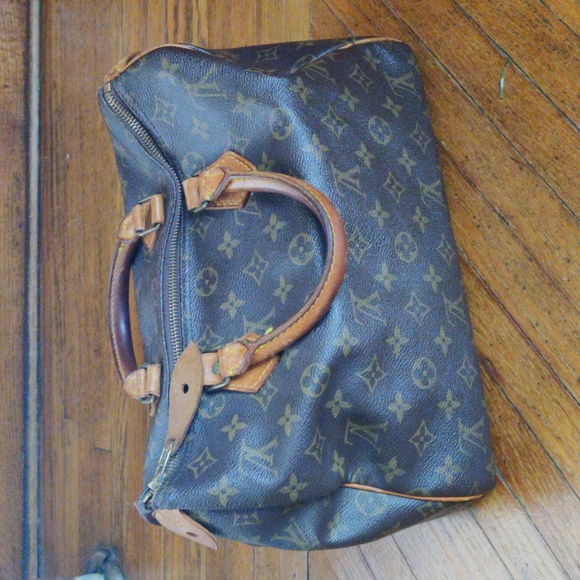 Vintage Louis Vuitton Speedy 30 - Picture 2 of 14